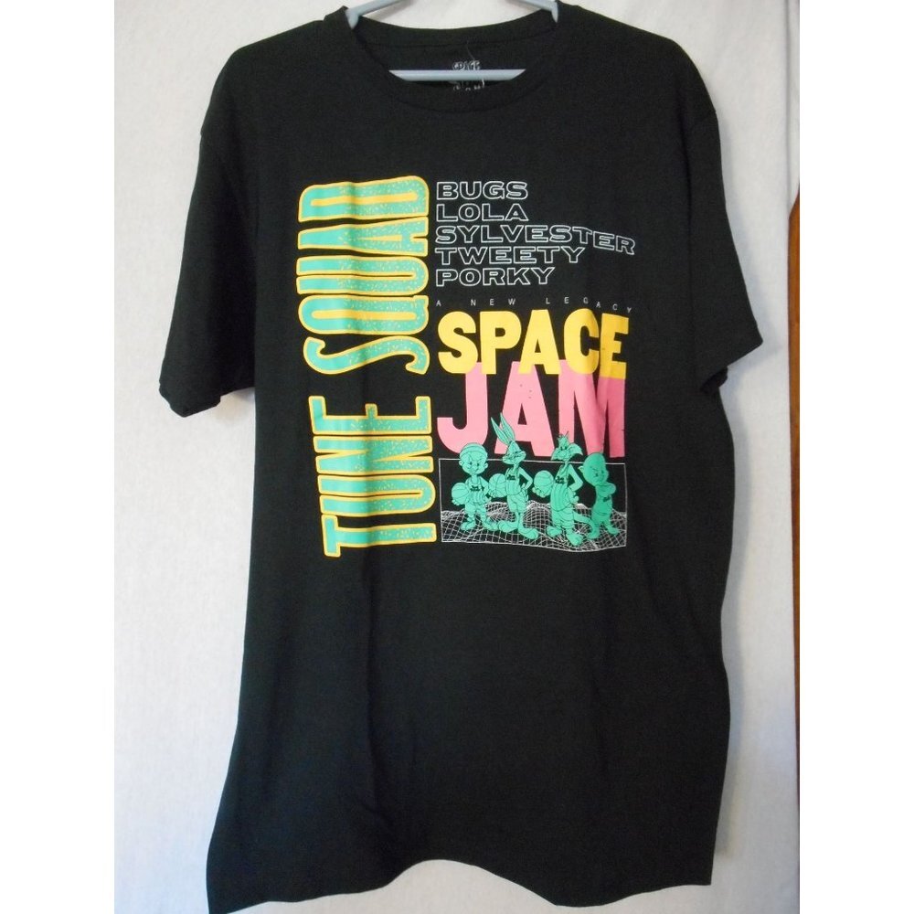 NWT Space Jam Tune Squad Graphic Tee T-Shirt 100% cotton Sz L - Picture 2 of 6